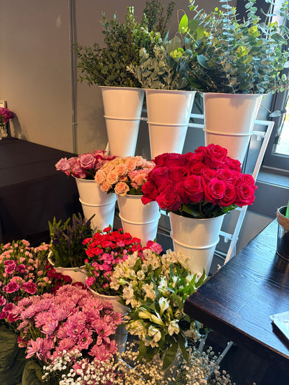 Mother's Day Candle and Flower Bouquet Workshop